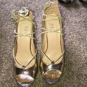 GOLD 🐍 PATTERN LACE UP HEELS